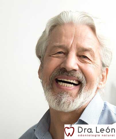 testimonios-protesis-fijas-implantes-dentales